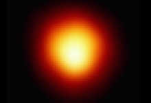 L'étoile Betelgeuse.